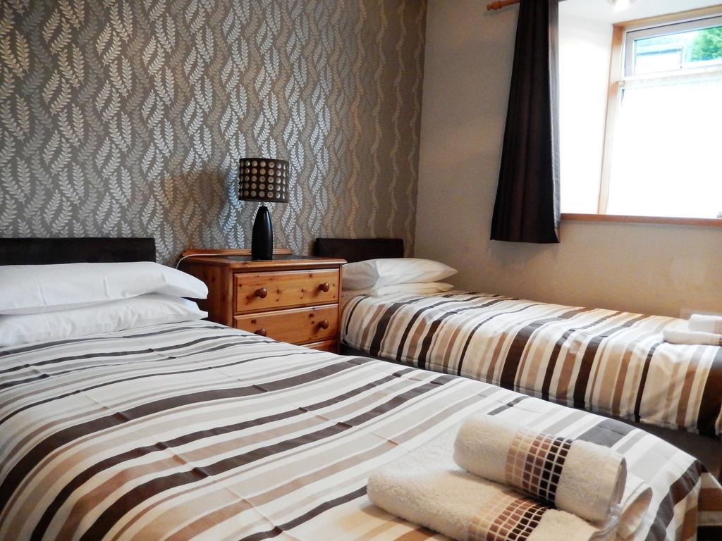 Gales Guesthouse Абердин Экстерьер фото