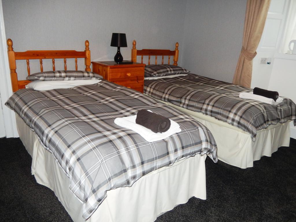 Gales Guesthouse Абердин Экстерьер фото