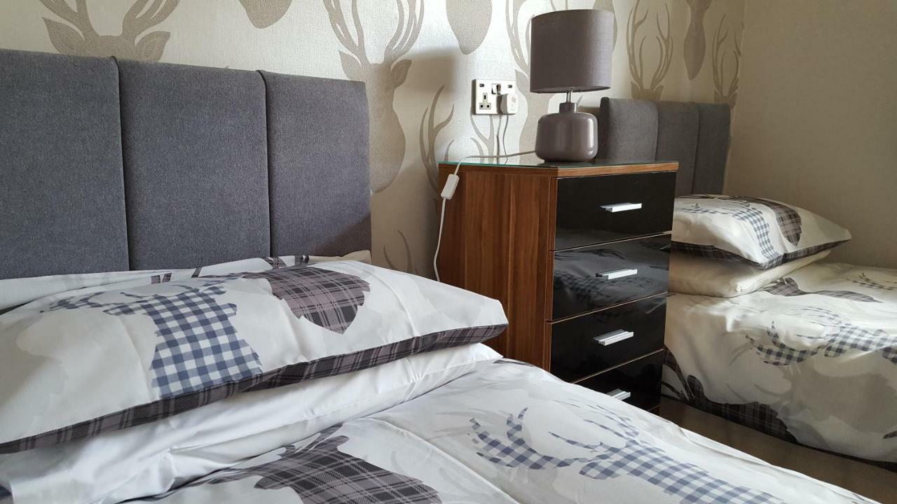 Gales Guesthouse Абердин Экстерьер фото
